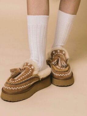 Free People Nan-Ku Women's Tan Shearling Moccasin Slippers